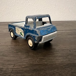 1968-69 Tootsie Toy Wheelie Wagon