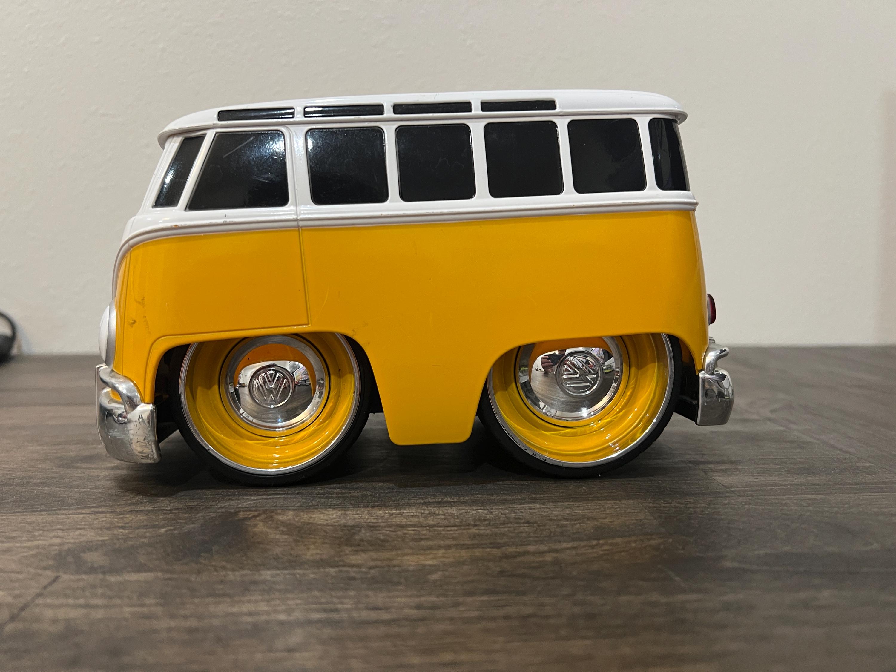 【新品未使用】Jadatoys CHUB CITY RC フォルクスワーゲン Jada Toys Chub City Radio Control - '62 Volkswagen Bus - New - Etsy