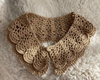 Detachable Beige Peter Pan Crochet Lace Collar - Vintage Style . crochet collar.