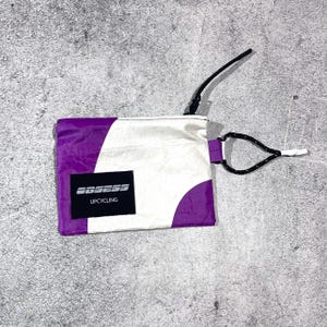 Carteira reciclada OBSESS de banner Ripstop de nylon violeta e branco à prova d'água estilo Gorpcore