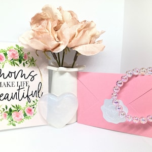 Regalo per la festa della mamma, regalo per la mamma, regalo per la moglie, regalo per la figura materna, regalo per la mamma, cuore in resina, braccialetto di perline, regalo amo la mia mamma