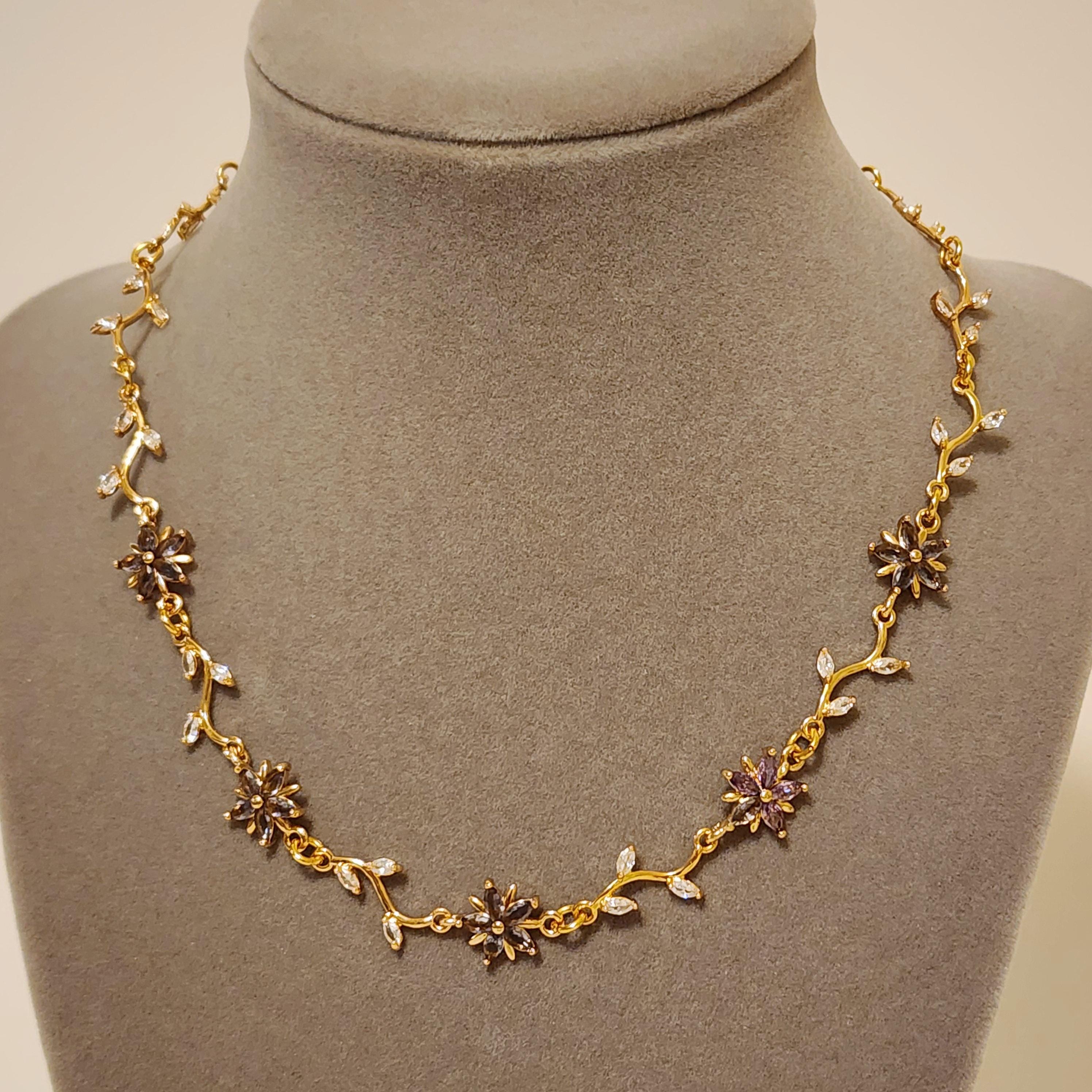 Delicate choker- necklace. Wedding jewelry. Jewelry for the princess. Elegant evening decoration. Women's jewelry.