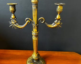 Candelabro doble único de oro ornamentado con diseño de peces / Muy pesado / 39 cm de alto