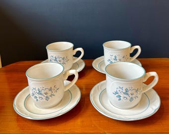 Tazas Country Ware Ashberry / Juego de cuatro tazas y platillos / Hecho en Japón / Estilo vintage / Cottagecore