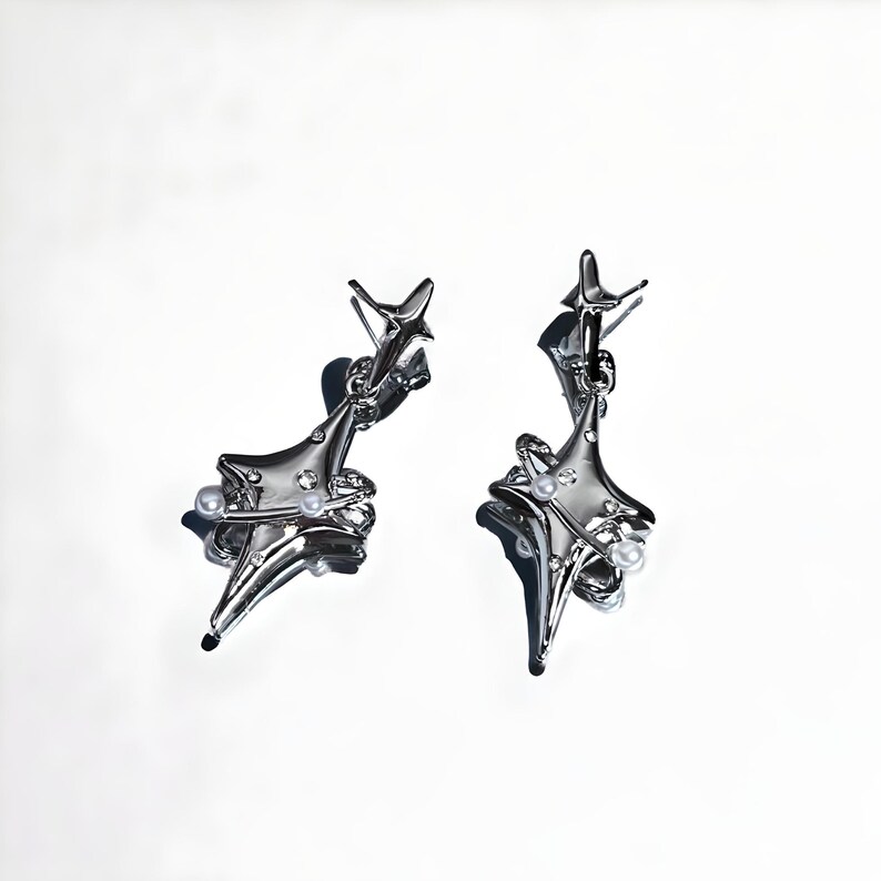 Pendientes de estrella de plata Y2k pendientes colgantes de plata pendientes grunge pendientes celestiales de cristal pendientes de regalo estrella de plata regalo de joyería de las mujeres imagen 4