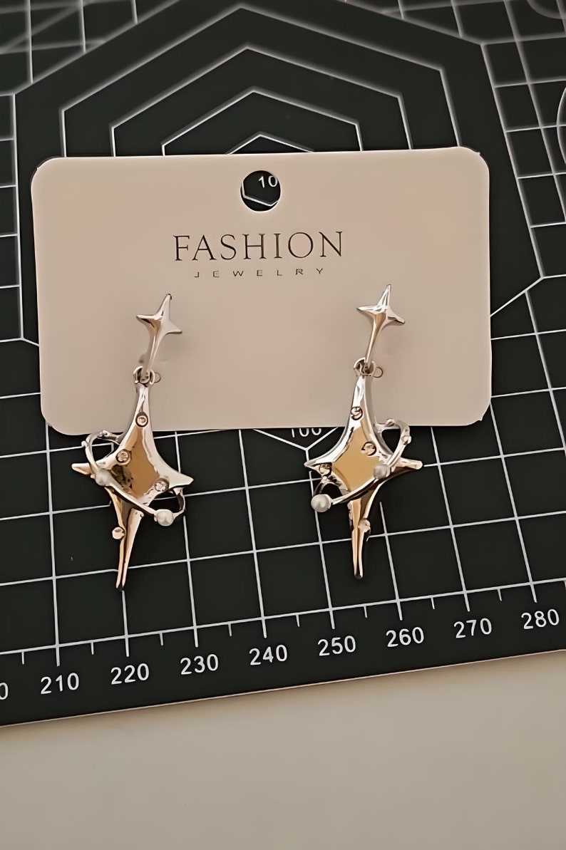 Pendientes de estrella de plata Y2k pendientes colgantes de plata pendientes grunge pendientes celestiales de cristal pendientes de regalo estrella de plata regalo de joyería de las mujeres imagen 10