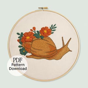 Floral Snail Embroidery Pattern, Nature Embroidery Pattern Design, Hand Embroidery for Begginers, Whimsical Needlework, Gift for Crafters