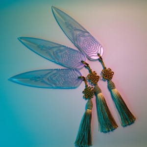 Huntrix Zoey duochrome Blades