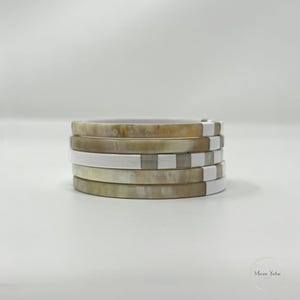 Dikke, witte vierkante armband van buffelhoorn – unieke brede armband, elegant natuurlijk sieraad, verfijnd cadeau voor vrouwen