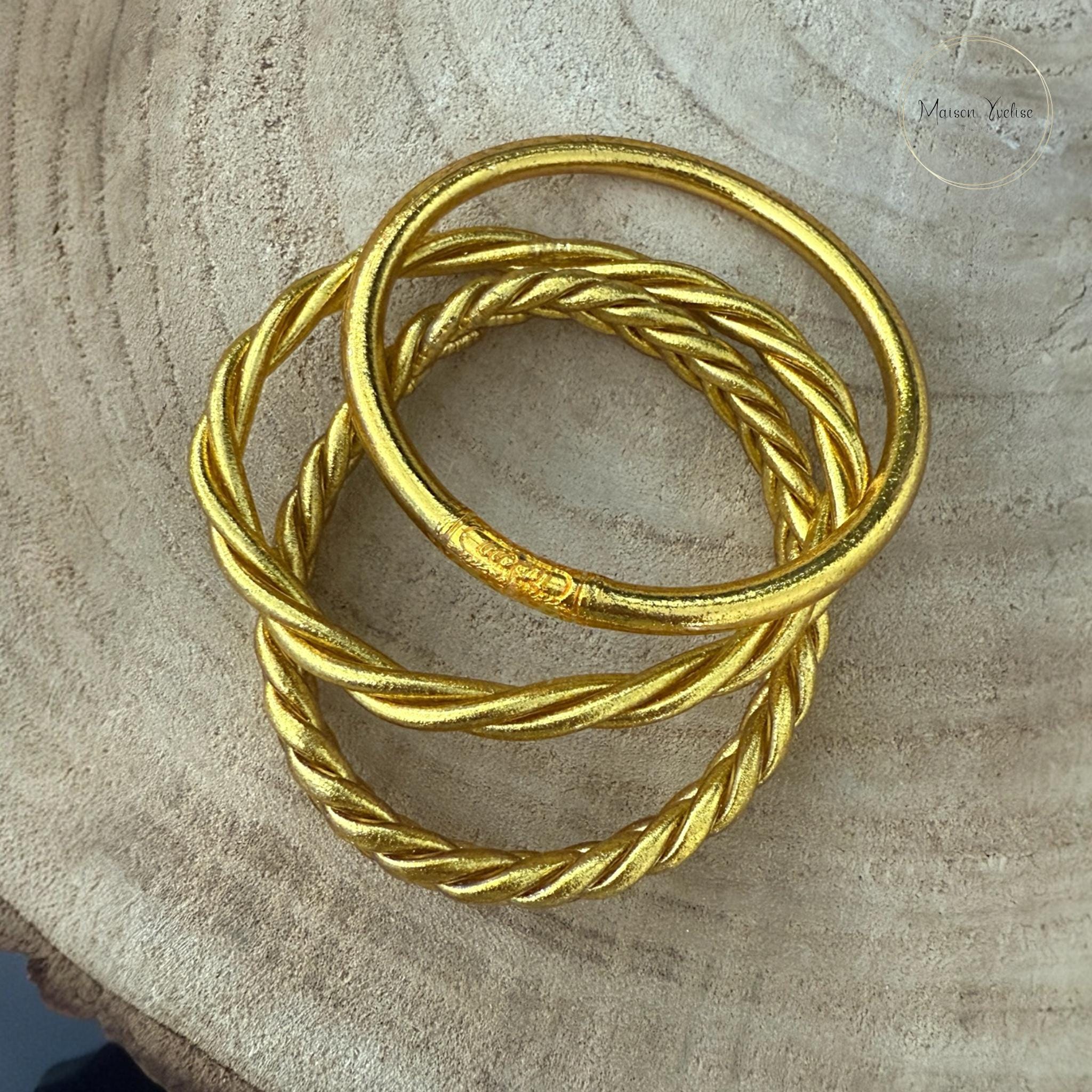 Collier Bouddhiste Argenté Avec Pendentif – Bijou Hors Norme, Occasion, Fabriqué En France