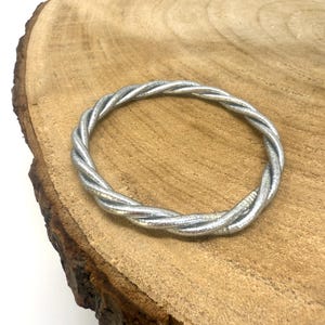 Buddhist Bangle - Twisted Silver - Authentic Kumlai Silver Made in Thailand