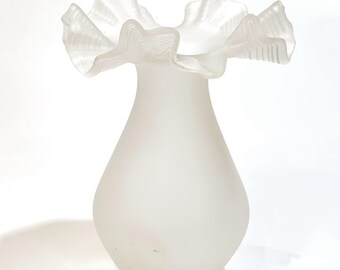 Rare White Frosted Glass Vase With Eye-Catching Ruffled Top Circa 1980s