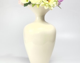 Rare Monumental Cream-White Ceramic Vase by Jaru California, circa 1970s
