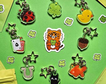 LUCKY GACHA! Keychain