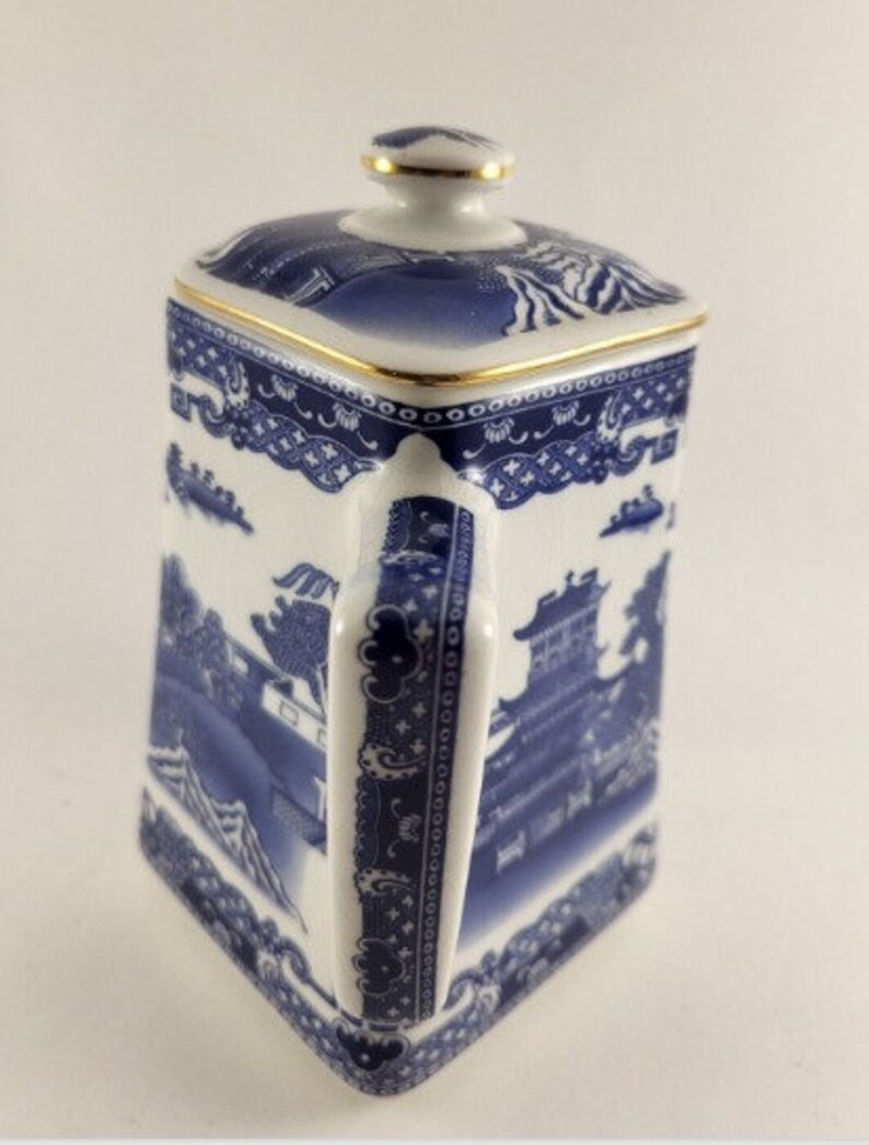 Vintage Rare Blue Willow Square Teapot ringtons Tea Merchants Limited