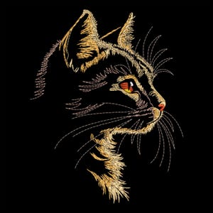 Puede incluir: Imagen bordada del perfil de un gato con hilo dorado sobre fondo negro. El ojo del gato es rojo y amarillo, con una nariz rosa y largos bigotes. La imagen muestra detalles de bordado.