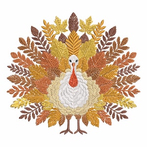 Może przedstawiać: Haftowany wzór indyka z białym korpusem, czerwonym koralem i wachlarzem liści w jesiennych kolorach. Liście są w odcieniach złota, brązu i pomarańczy, tworząc świąteczny motyw jesienny. Indyk ma szczegółowy, teksturowany wygląd.