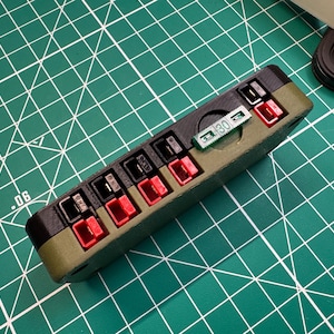 Caja de distribución Anderson Powerpole de 30 A con fusibles de 1 a 4 polos