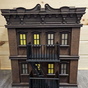 IM - 2 Story Fire Escape 1/12 scale with Topper