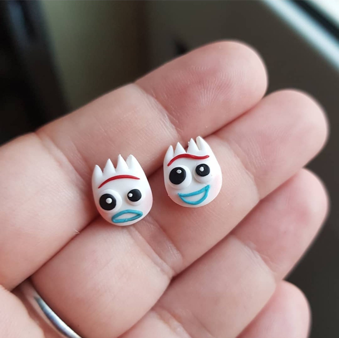 Forky croc charm deals