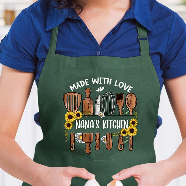 Personalized Apron With Pockets, Nana  Apron Made With Love, Mama Apron Gift, Valentine Mothers Day or Birthday Gift for Nana or Grandma