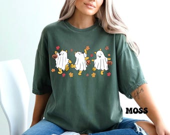 Comfort Colors® Halloween Pooh Bear Shirt, Retro Pooh Ghost Halloween Shirt, Funny Halloween, Fall Tee, Cute Halloween Shirt, Spooky Season