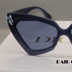 PAIR 6 - Navy blue triangle frames with an iridescent bow and rhinestone high heel pump charm