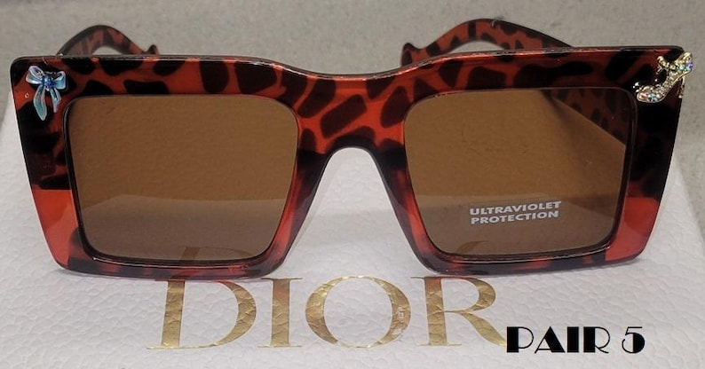 PAIR 5 - Tortoise shell frames with an iridescent bow and rhinestone high heel pump charm