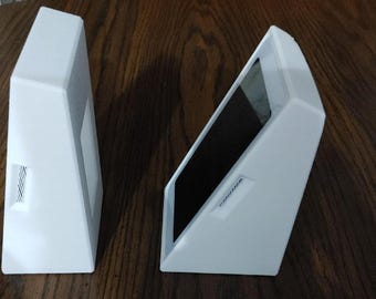 UNIFI Access Intercom Viewer Desk Table Stand - Pressfit with Speaker slot 25 Degree tilt