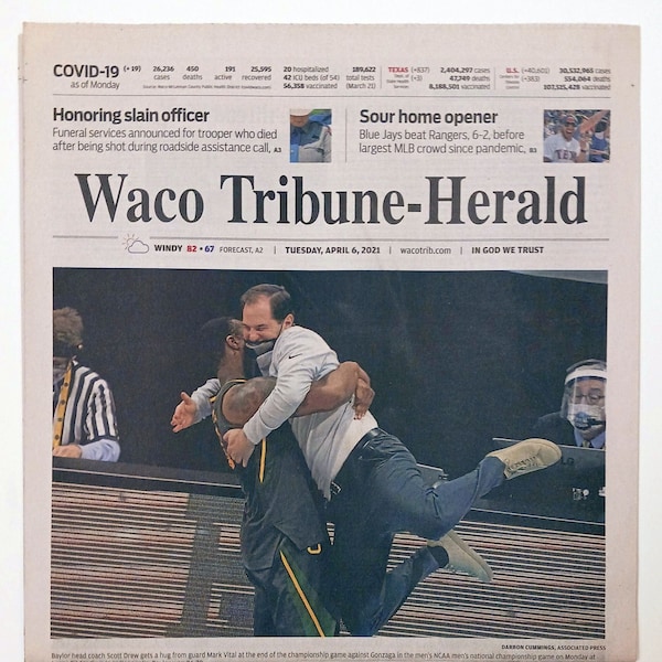 Baylor Bears - 2021 NCAA Basketball Title - Waco Tribune-Herald - "CHAMPS!" - Sealed and Front Cover Sports Authenticated