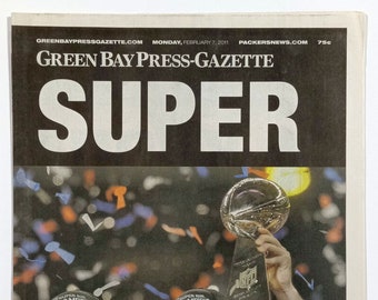 Green Bay Packers - 2011 NFL Super Bowl Title - Green Bay Press Gazette - "SUPER" - Sealed and Front Cover Sports Authenticated