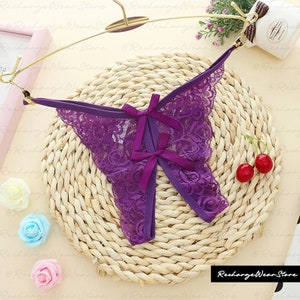 String avec nom personnalisé, string en dentelle personnalisé, string en dentelle de mariée, culotte de mariée, cadeau de mariage, lingerie lune de miel, lingerie de mariée, entrejambe Purple