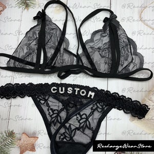 String de soutien-gorge prénom personnalisé, String de soutien-gorge personnalisé en dentelle, Cadeau parfait pour couple, Cadeau d'anniversaire, Cadeau de demoiselle d'honneur, Ensemble de lingerie personnalisé Black