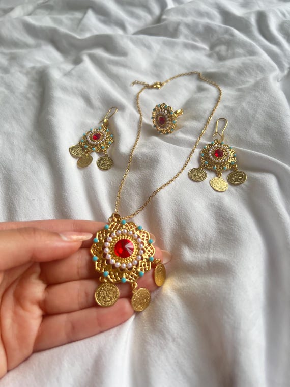 Parure De Bijoux Vintage Égyptienne - Collier Et Boucles D'Oreilles - Style Ankh, Scarabée - Neuf Sans Emballage