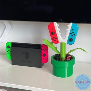 Piranha Plant Joy-Con Grip & Game Cartridge Holder | 3D Printed Switch Stand | Mario-Inspired Gaming Display | Fun Nintendo Gift