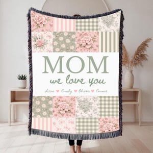Personalized Mom Floral Patchwork Blanket, Custom Mama Kids Names Woven Blanket, Meaningful Mother’s Day Gift Mom Grandma, Mom Birthday Gift