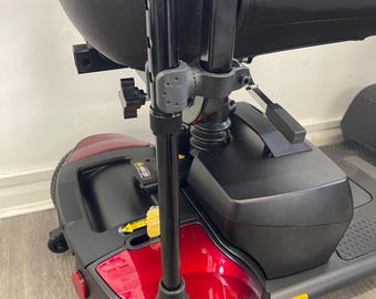 Soporte universal para bastón de andar con abrazadera para scooter de movilidad, compatible con scooters plegables