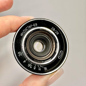 INDUSTAR-69 Photo Lens M39 mount 2.8/28mm MACRO Wide Angle Pancake