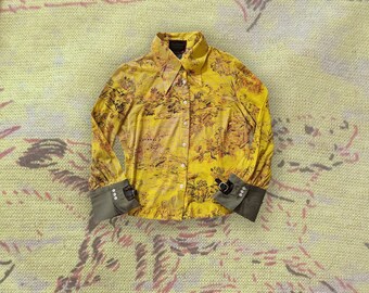 Toile de Jouy blouse. Charming cottagecore shirt by Custo Barcelona.