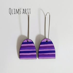 Orecchini di carta unici fatti a mano, orecchini pendenti di carta dipinti a mano viola, regalo di gioielli di carta per insegnante, mamma e sorella