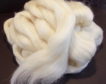 BFL Wool/ Kid Mohair Blend 70/30 Combed Top / Roving Spinning or Felting Fiber 4 oz.