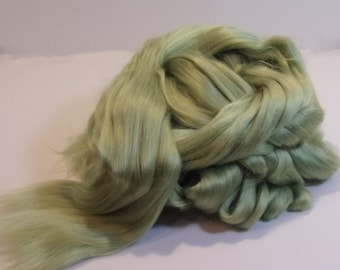 Plant Based Bamboo Willow Combed Top / Roving Spinning or Blending Fiber 100 gm