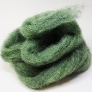 Corriedale "Bode" Carded Roving (Dyed Sliver) for Needle Felting or Spinning 25 gm (about 1 ounce)