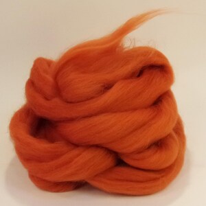 Dyed Shetland Wool "Cinnamon" Combed Top / Roving Spinning or Felting Fiber 4 oz.
