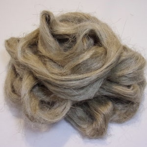 Plant Based Natural Flax Combed Top / Roving for Spinning or Blending 100gm