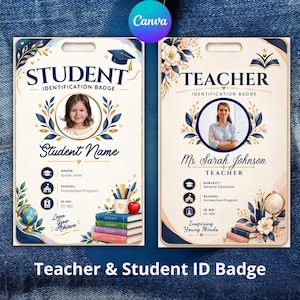 Pode incluir: Dois crachás de identificação retangulares com fundos creme e detalhes florais em azul marinho e dourado. O crachá esquerdo está rotulado como STUDENT IDENTIFICATION BADGE com espaço para foto, e o direito como TEACHER IDENTIFICATION BADGE.