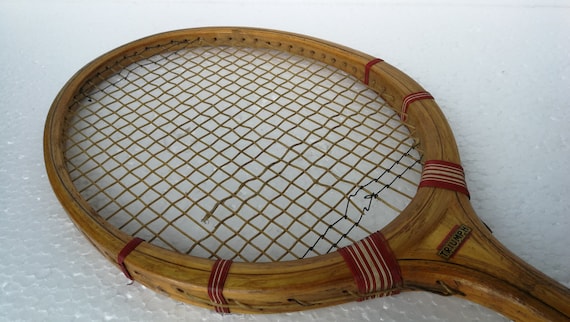 Ancienne raquette de tennis en bois Marque COURT décoration