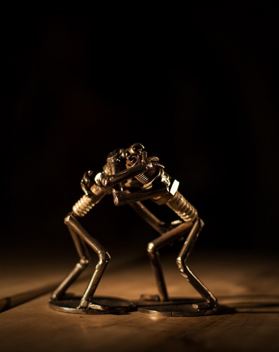 ユーロヴィンテージ　メタル人型オブジェ アールデコ　シュルレアリスム　ヒト Welded Scrap Metal Sculpture: Car Spark Plugs Boxing, 5
