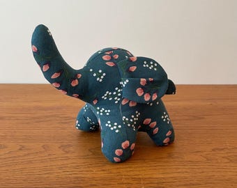 Handgemaakte olifant knuffel, olifant cadeau