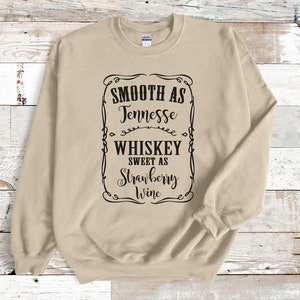 Tennessee Whiskey Sweatshirt, Country Music Graphic, Wine Lover Gift bild 5